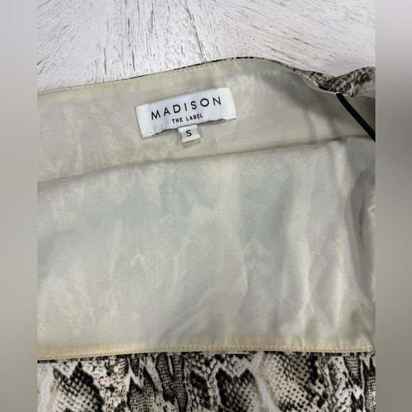 Madison the Label top. - Picture 3 of 4